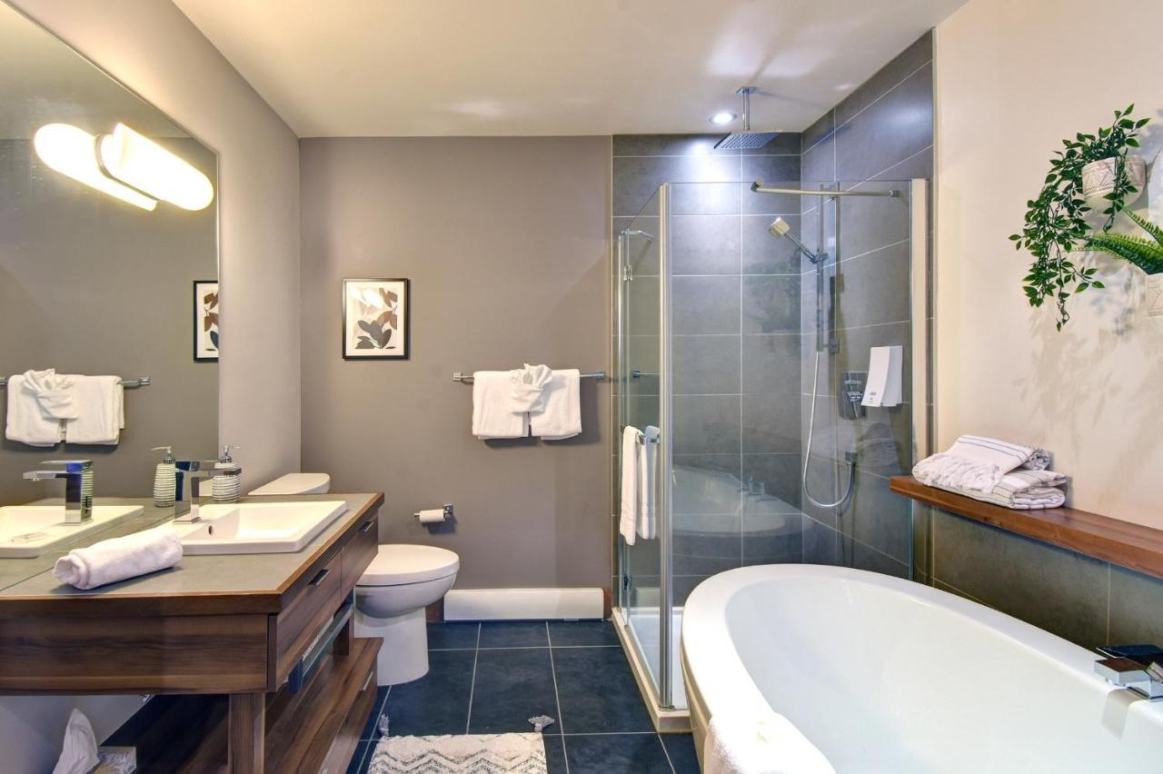 Premium Suite With Lake View And Resort Access ลัค-ซุแปร์ริเออร์ ภายนอก รูปภาพ