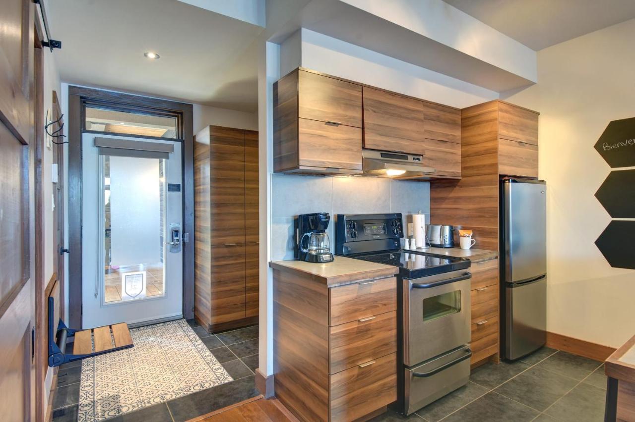 Premium Suite With Lake View And Resort Access ลัค-ซุแปร์ริเออร์ ภายนอก รูปภาพ