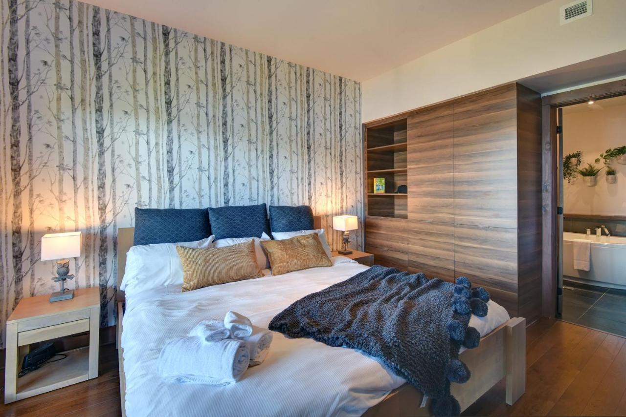 Premium Suite With Lake View And Resort Access ลัค-ซุแปร์ริเออร์ ภายนอก รูปภาพ